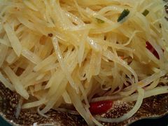 酸辣土豆丝-果园