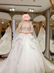-LA GRACE高端婚纱礼服定制馆