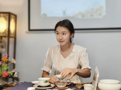 -诗宇时光茶艺书法古琴培训