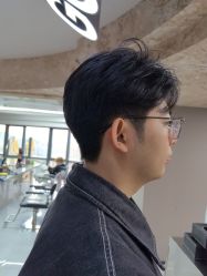 -宫铭烫发染发接发店