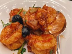 黑蒜大千爆虾球-北京四季酒店·采逸轩
