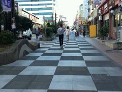 -宝健路步行街(Pedestrian Shopping Street)
