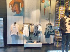 -NIKE品牌体验店(南京东路店)