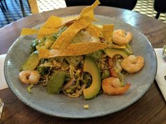 鲜虾牛油果沙拉-Moka Bros 摩卡站(西单大悦城店)