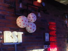 -猫头婴小酒馆FUN OWL(1912店)
