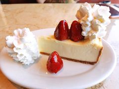 鲜草莓芝士蛋糕-The Cheesecake Factory 芝乐坊餐厅(王府中環店)