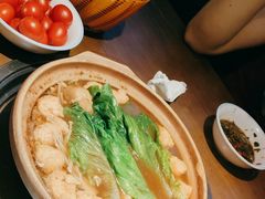 -蔡婶牛腩牛杂煲(长安万科店)