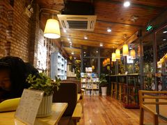 -猫的天空之城概念书店(景德镇陶溪川店)