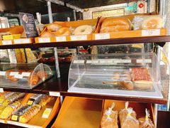 面包甜点陈列柜-安德鲁饼店(总店)