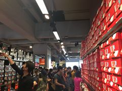 -NIKE上海青浦优选体验店