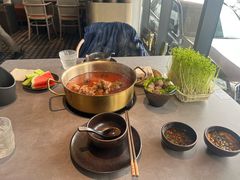 -罗勒家·养生火锅· Bistro(大望路店)
