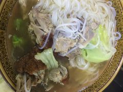 烤鸭米线-老陶包子铺(南大西南村店)