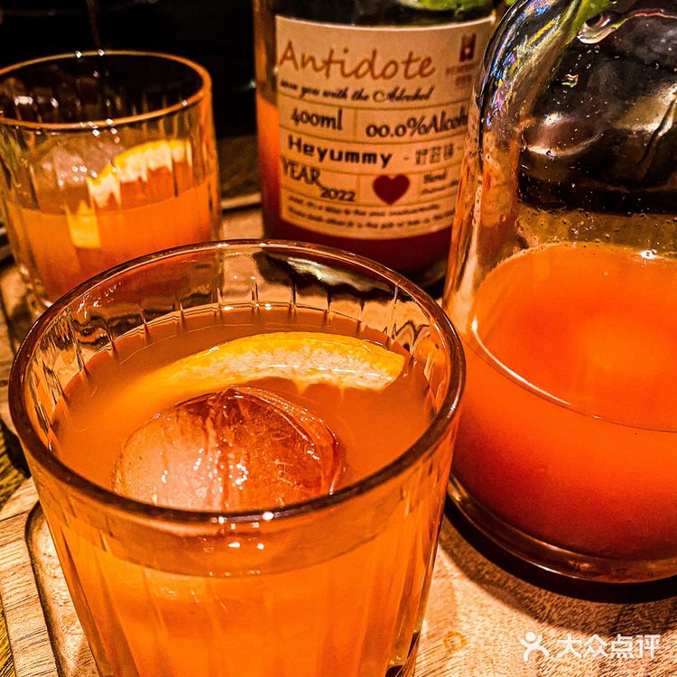 好时镇美式烤肉嘉兴西餐厅天花板