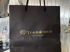 -Trend1881视光·蔡司视觉(领展广场店)