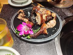-小饕荟雅安贡椒鱼鲜馆(广福桥店)