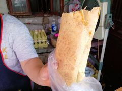 -正宗杂粮煎饼香软鸡蛋饼