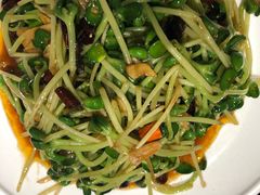 -皇城根·烤鸭·鱼头·家常菜(欧亚大观乐活城店)