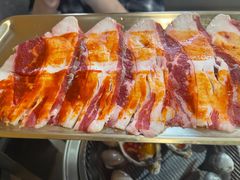 -围炉肉舍丹东海鲜烤肉·烤活鳗(步行街店)