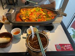 -江边城外烤全鱼(世茂广场店)