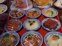 -蓝田九大碗民俗食府(蓝田店)