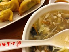 -小姜锅贴(凤凰街店)