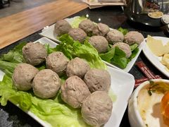 -名门潮牛·鲜牛肉海鲜火锅.烧烤自助餐厅(诚丰广场店)