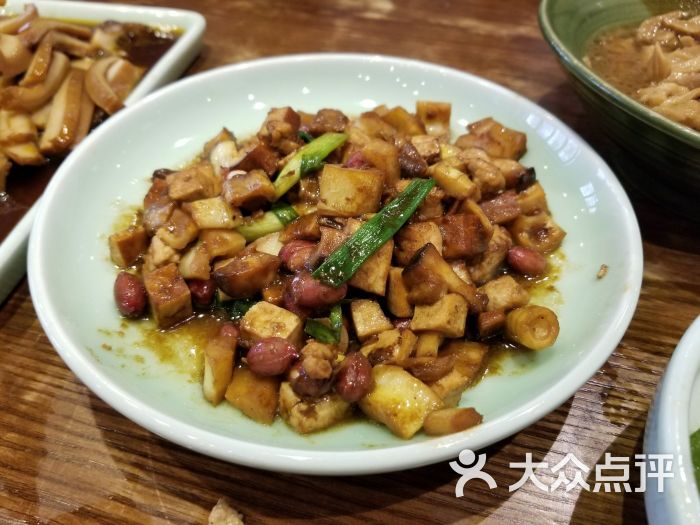 鸿喜饭堂图片 - 第1张