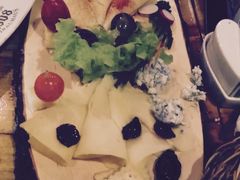 -皇冠自酿啤酒坊(中国红街5号楼店)