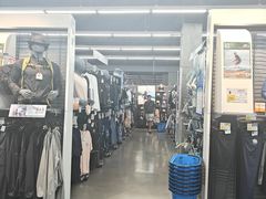 -迪卡侬(越秀公园店)