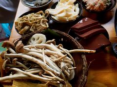 -岗上渣渣老火锅(两路口店)