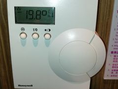 -上海滴水湖皇冠假日酒店