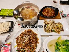 -肥仔文澳门猪骨煲(南京西路店)