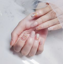 点击看大图 -UGIRL有个美甲