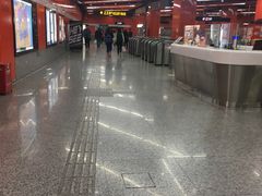 -真北路(地铁站)