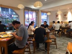 -邻家小馆(银都店)