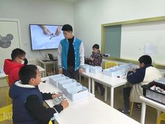 -童程童美·信息学竞赛·乐高机器人编程(长宁来福士校区)