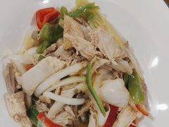 -丝路天山酒店(国际大巴扎店)