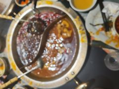 -廖掌柜·重庆鲜货火锅(上海首店)