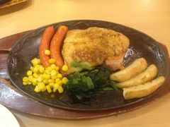 -萨莉亚意式餐厅(特力时尚汇店)