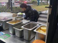 -建设三路(地铁站)