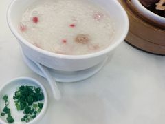 -万山楼海鲜酒家·二十三年老字号