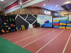 -翰思格儿童体适能学校(沈阳百联购物中心店)