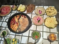 -贰回巷火锅馆(钟楼店)