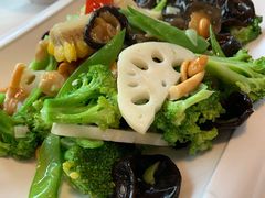 -雅逸居海鲜小厨