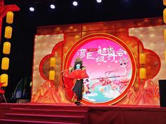 -欢乐海岸椰林沙滩-2025湾区超级灯会