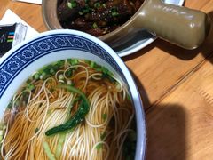 -沪西老弄堂面馆(定西路店)