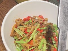 -老湘村·湖南土菜(天河维多利店)