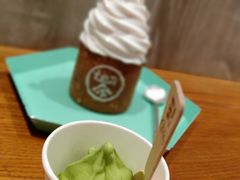 茉莉花冰淇淋-茶是一枝花泡茶店