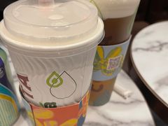 桃桃龙井轻乳茶-COSTA COFFEE(水游城店)