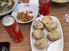 -小杨生煎(金山百联购物中心3楼店)